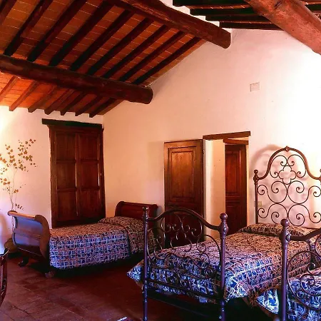 Villa Il Borgo Sleeps 5 Air Con