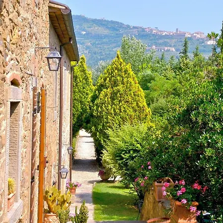 Il Borgo Sleeps 5 Air Con Villa Cortona